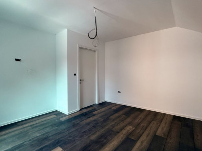 Duplex 3 camere si 2 bai - Asfalt, zona Sanandrei imagine mica 8, foxfort.ro