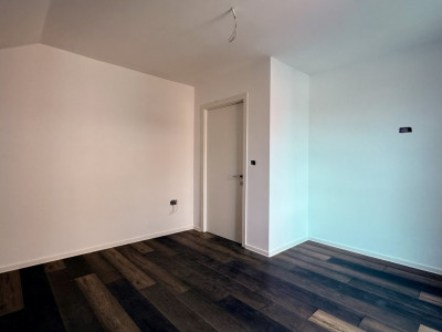 Duplex 3 camere si 2 bai - Asfalt, zona Sanandrei imagine mica 10, foxfort.ro