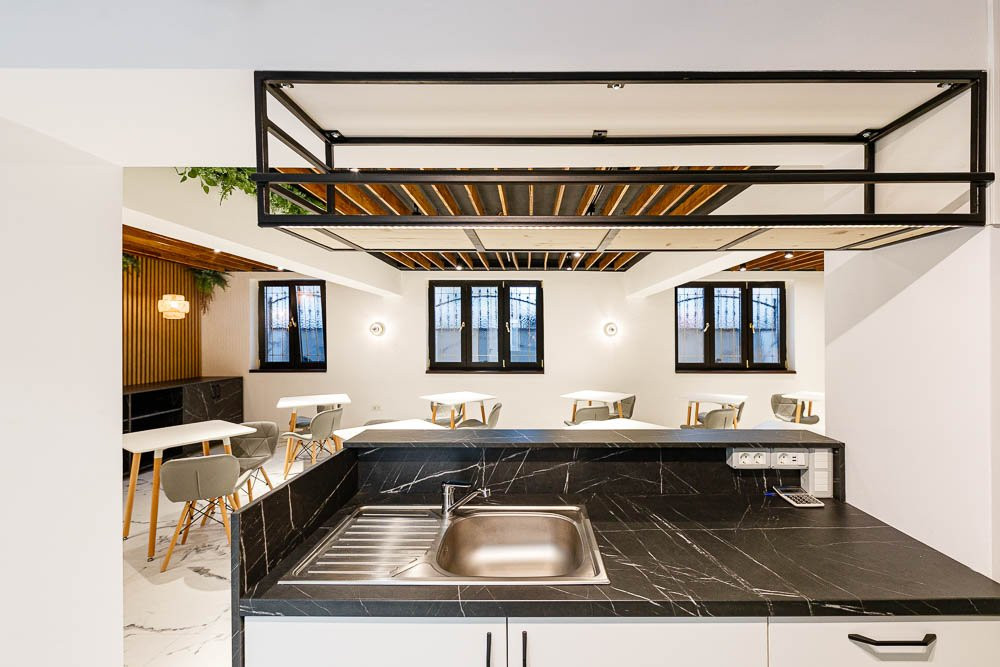 Spatiu comercial cu 4 incaperi de inchiriat, zona Iosefin 6, foxfort.ro