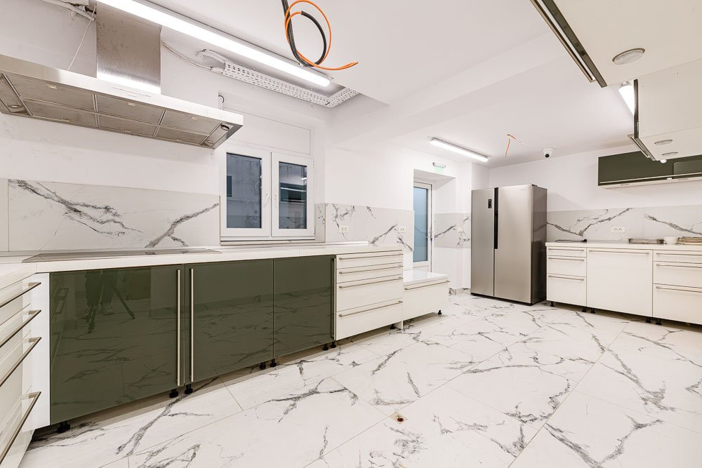 Spatiu comercial cu 4 incaperi de inchiriat, zona Iosefin 14, foxfort.ro