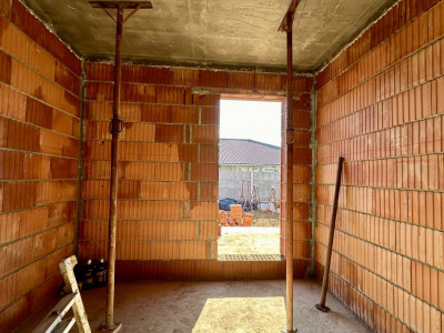 Duplex 4 camere pe parter + perete dublu despartitor - Sanandrei imagine mica 5, foxfort.ro