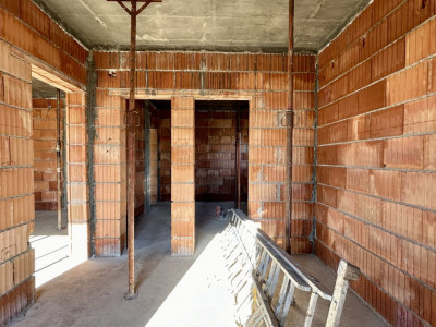 Duplex 4 camere pe parter + perete dublu despartitor - Sanandrei imagine mica 6, foxfort.ro