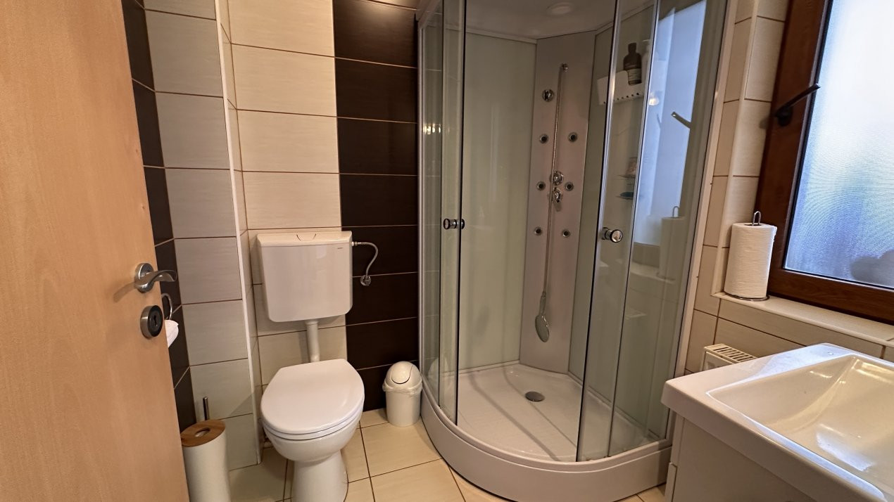 Duplex 5 camere, 178 mp, in Mosnita Noua 7, foxfort.ro