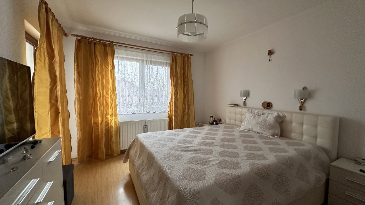 Duplex 5 camere, 178 mp, in Mosnita Noua 17, foxfort.ro