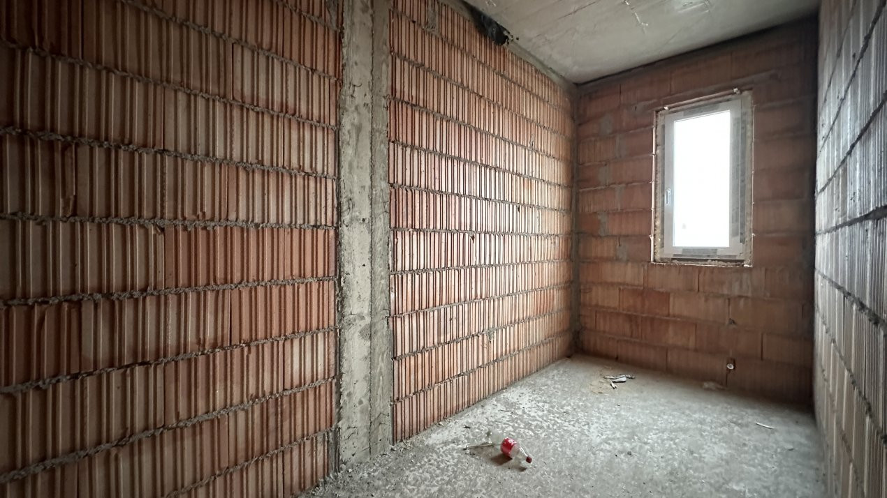 Duplex 4 camere, 111 mp, Asfalt - Mosnita Noua 13, foxfort.ro