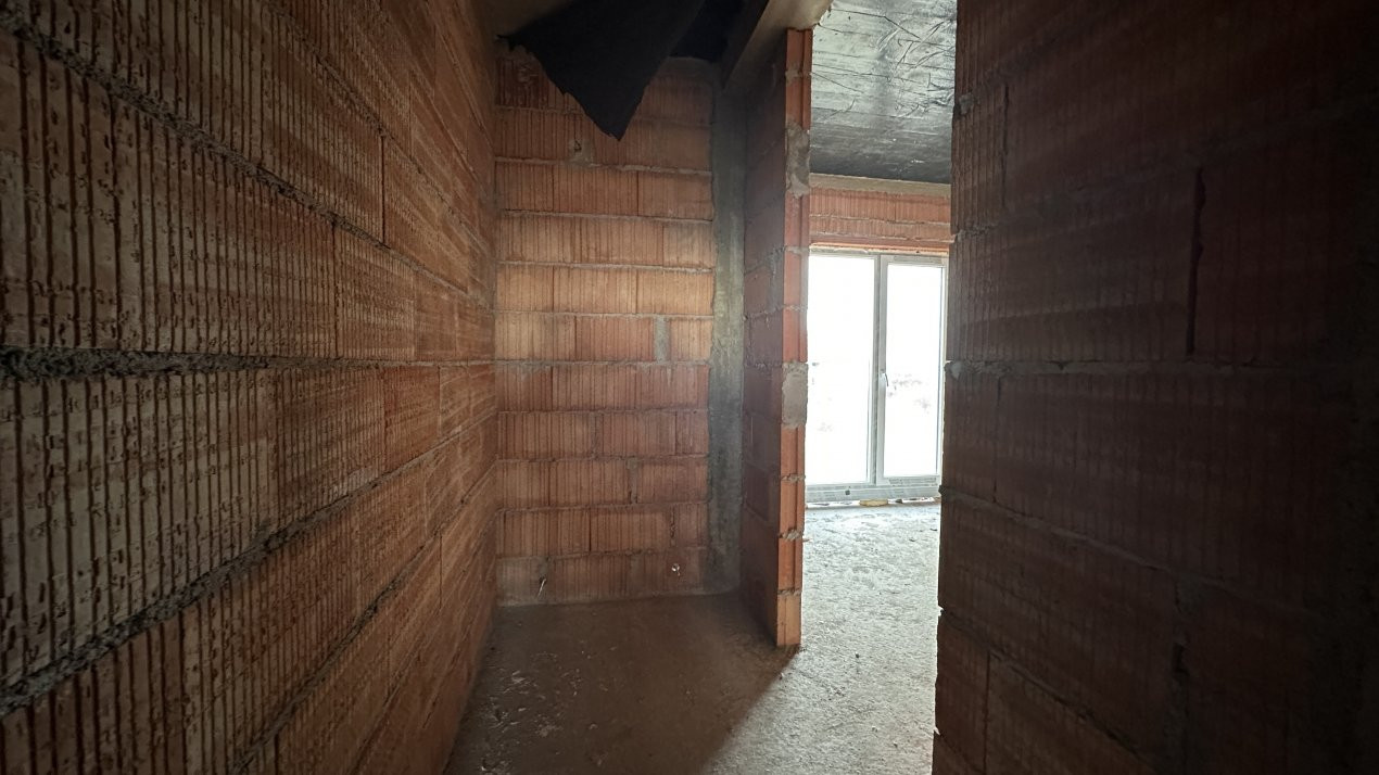 Duplex 4 camere, 111 mp, Asfalt - Mosnita Noua 14, foxfort.ro