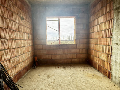 Duplex cu 4 camere in Sag, zona Manastire imagine mica 2, foxfort.ro