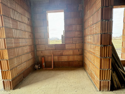 Duplex cu 4 camere in Sag, zona Manastire imagine mica 7, foxfort.ro