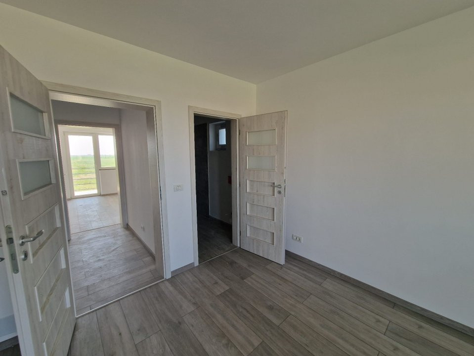  Duplex 130 mp utili 4 camere, 3 bai, 2 terase, 1 balcon - Calea Urseni  5, foxfort.ro