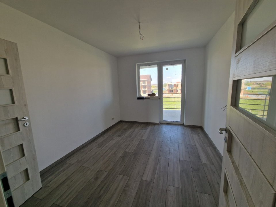  Duplex 130 mp utili 4 camere, 3 bai, 2 terase, 1 balcon - Calea Urseni  7, foxfort.ro