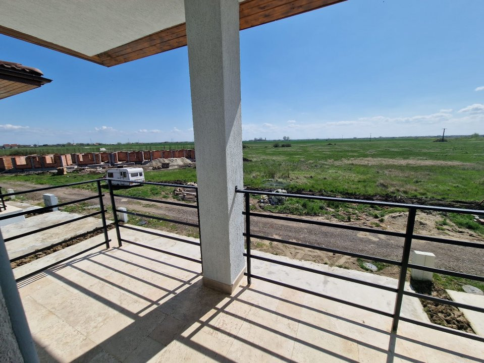  Duplex 130 mp utili 4 camere, 3 bai, 2 terase, 1 balcon - Calea Urseni  9, foxfort.ro