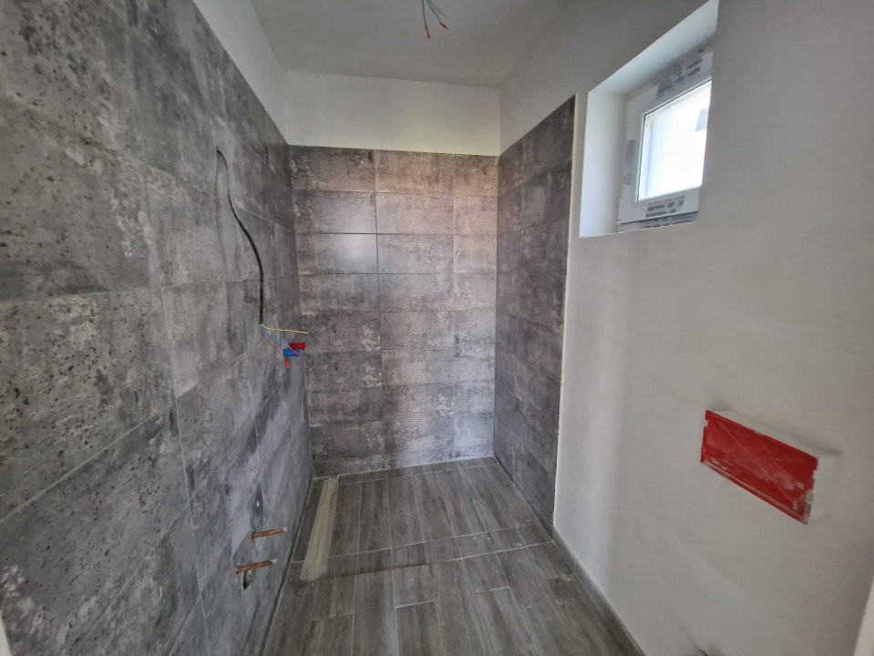  Duplex 130 mp utili 4 camere, 3 bai, 2 terase, 1 balcon - Calea Urseni  11, foxfort.ro