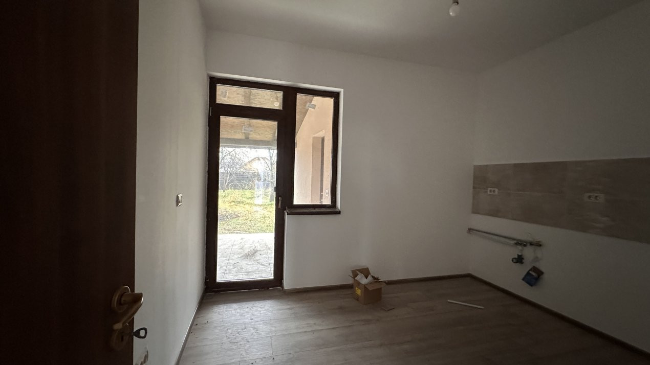 Duplex 4 camere de vanzare, 116 mp, in Chisoda 6, foxfort.ro