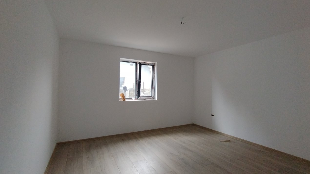 Casa individuala 4 camere, Sanmihaiu Roman- Toate utilitatile  5, foxfort.ro