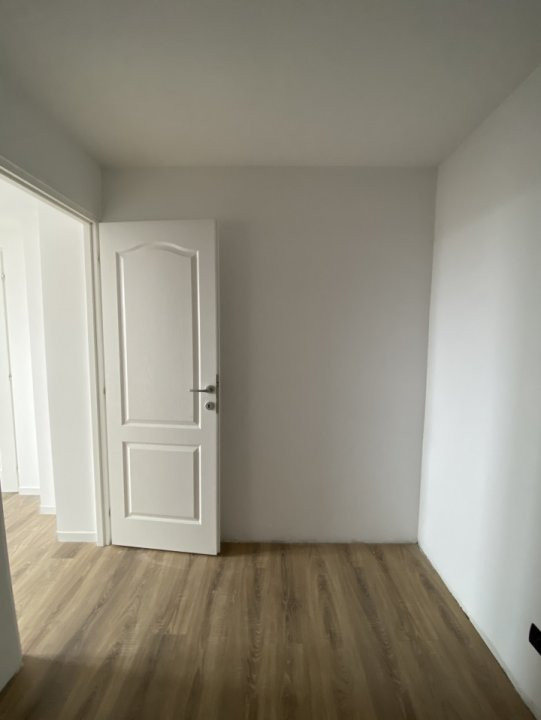 Apartament cu 3 camere, de vanzare, in Ghiroda - ID V3387 8, foxfort.ro