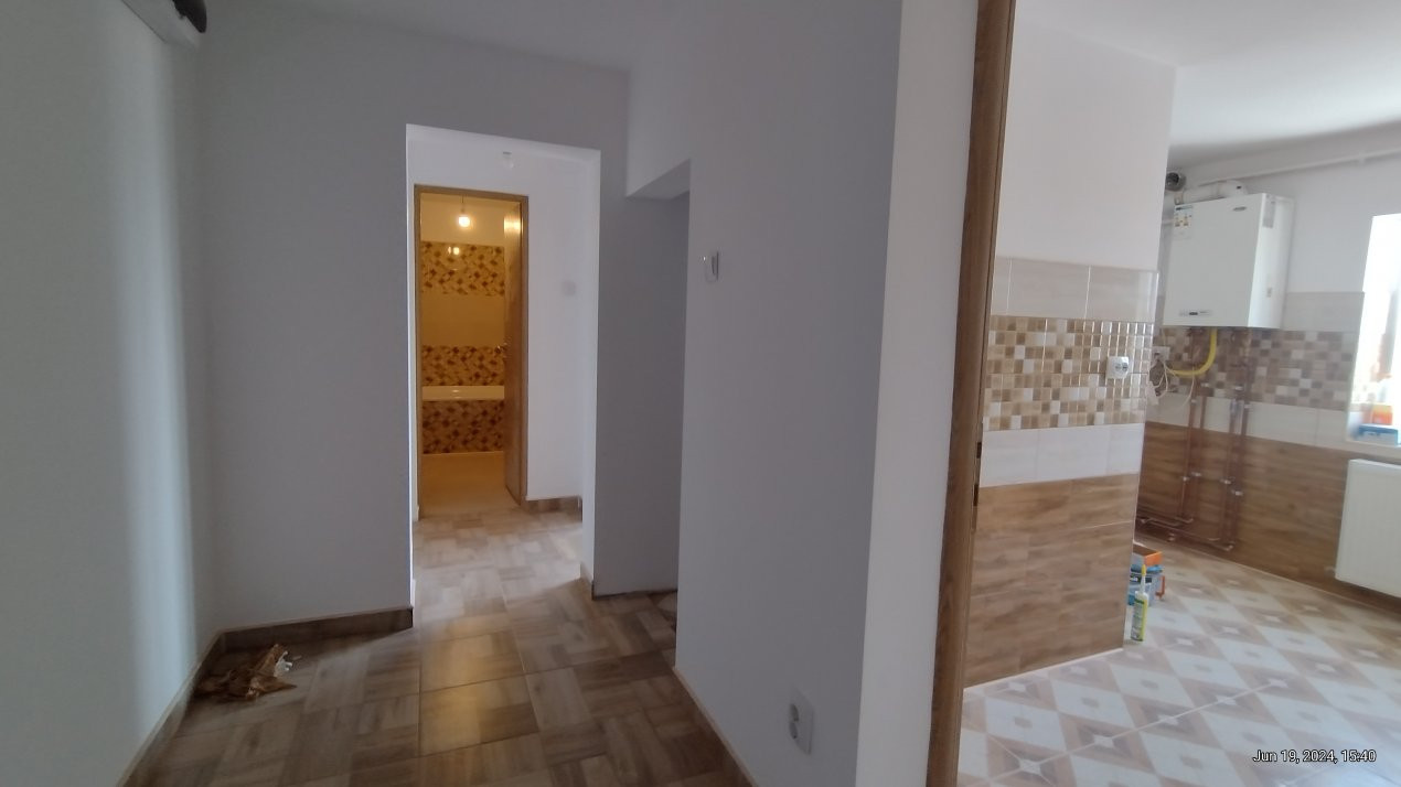 Apartament 2 camere, Zona Freidorf - Complet renovat 3, foxfort.ro