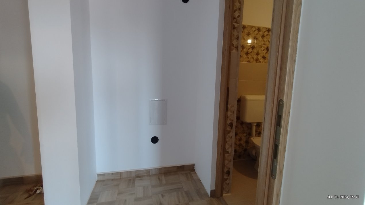 Apartament 2 camere, Zona Freidorf - Complet renovat 18, foxfort.ro