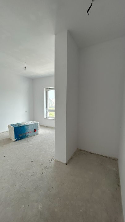 Duplex 5 camere spatios, cu 3 locuri de parcare - Dumbravita 13, foxfort.ro