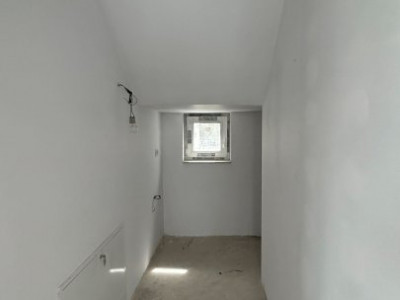 Duplex 5 camere spatios, cu 3 locuri de parcare - Dumbravita imagine mica 9, foxfort.ro