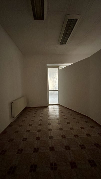 Apartament cu 3 camere, 97 mp utili la parter - zona Garii 6, foxfort.ro