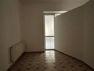 Apartament cu 3 camere, 97 mp utili la parter - zona Garii imagine mica 6, foxfort.ro