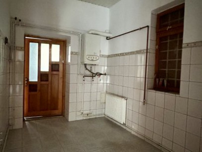 Apartament cu 3 camere, 97 mp utili la parter - zona Garii imagine mica 10, foxfort.ro