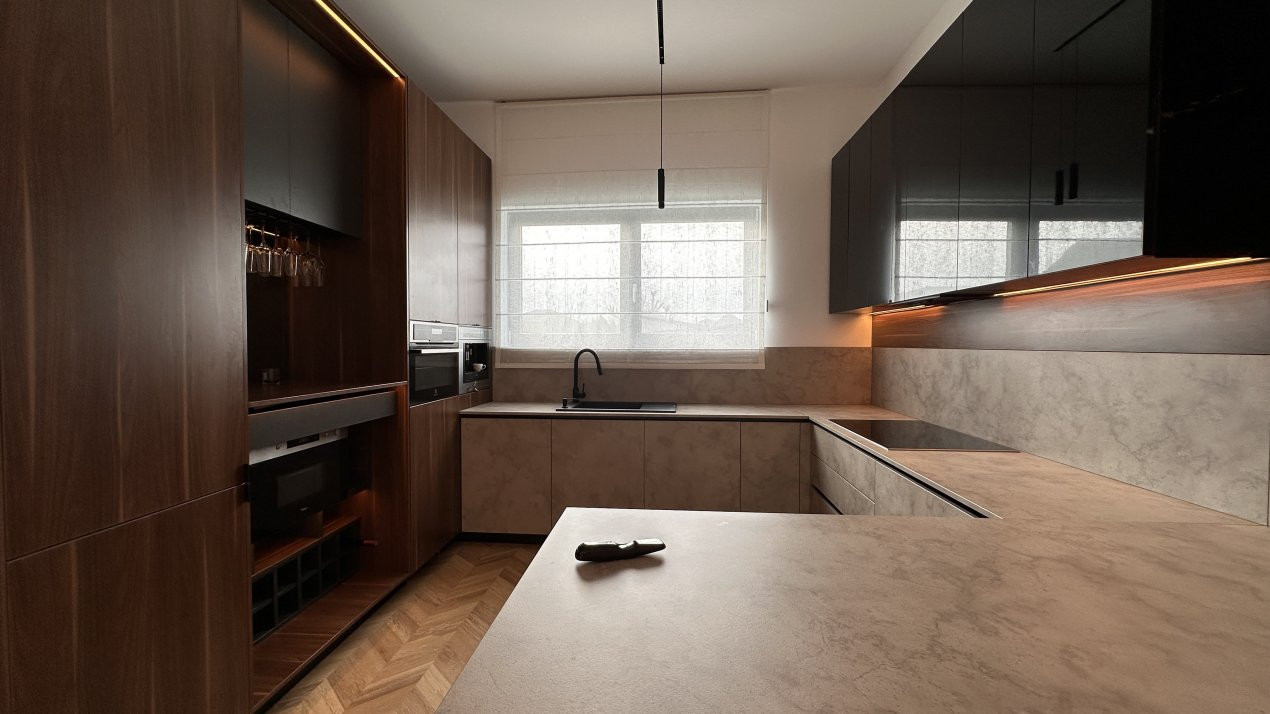 Duplex deosebit pe parter, 3 camere, 110 mp, in Chisoda 11, foxfort.ro