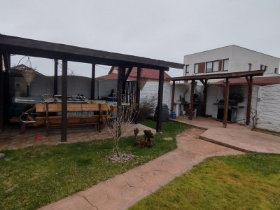 Casa individuala 4 camere, Sacalaz - Garaj, piscina exterioara imagine mica 20, foxfort.ro