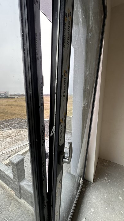 Duplex 5 camere, 110 mp, in Mosnita Noua 21, foxfort.ro