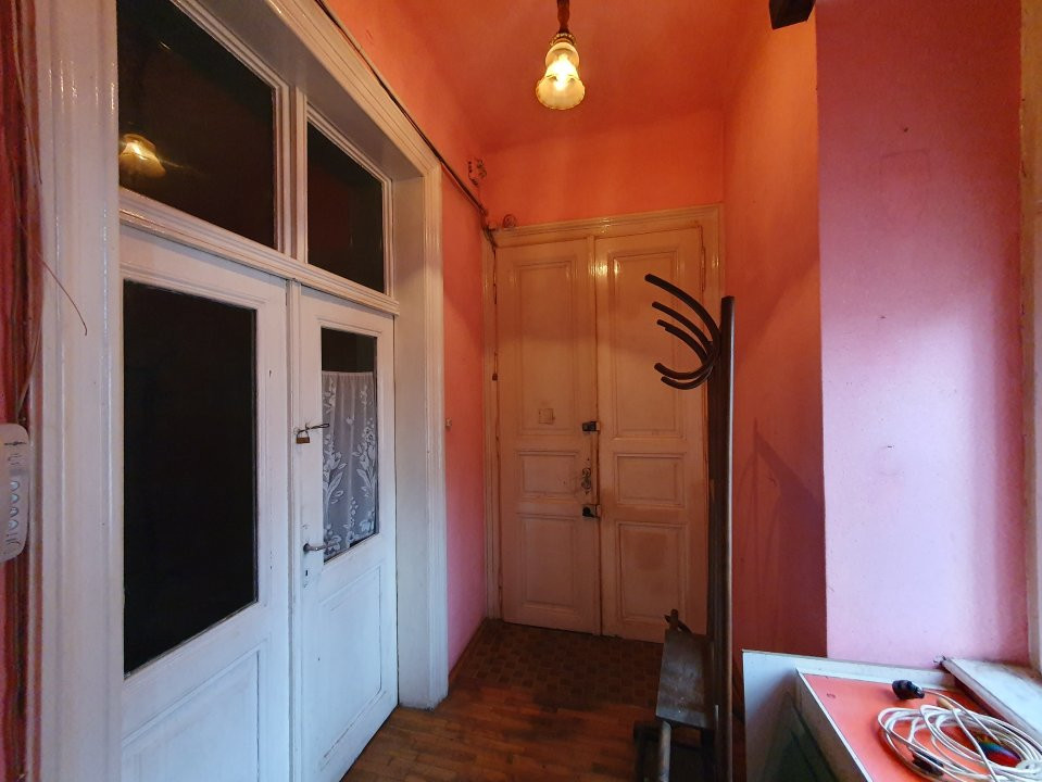 Apartament 3 camere in cladire istorica, 104 mp utili - Piata Maria 19, foxfort.ro