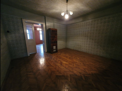 Apartament 3 camere in cladire istorica, 104 mp utili - Piata Maria imagine mica 5, foxfort.ro
