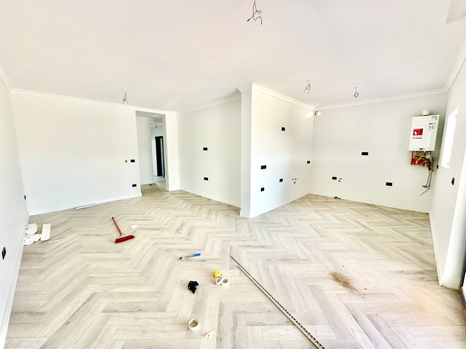 Duplex cu 4 camere - Toate utilitatile + Asfalt - Mosnita Noua 5, foxfort.ro