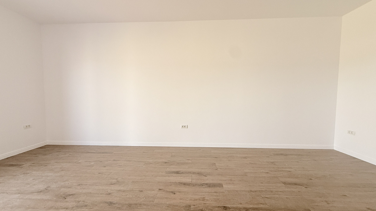 Duplex cu 4 camere - Toate utilitatile + Asfalt - Mosnita Noua 5, foxfort.ro
