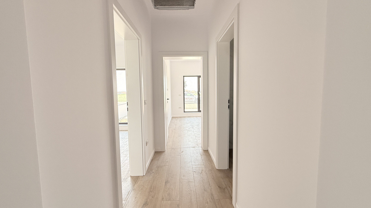 Duplex cu 4 camere - Toate utilitatile + Asfalt - Mosnita Noua 17, foxfort.ro