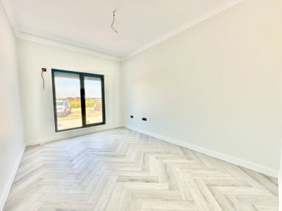 Duplex cu 4 camere - Toate utilitatile + Asfalt - Mosnita Noua imagine mica 10, foxfort.ro