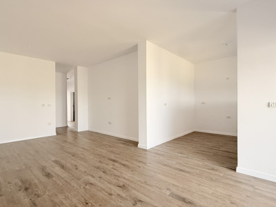 Duplex cu 4 camere - Toate utilitatile + Asfalt - Mosnita Noua imagine mica 3, foxfort.ro