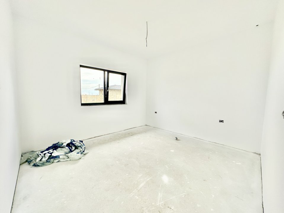 Casa individuala cu 4 camere - Toate utilitatile + Asfalt - Mosnita Noua 14, foxfort.ro