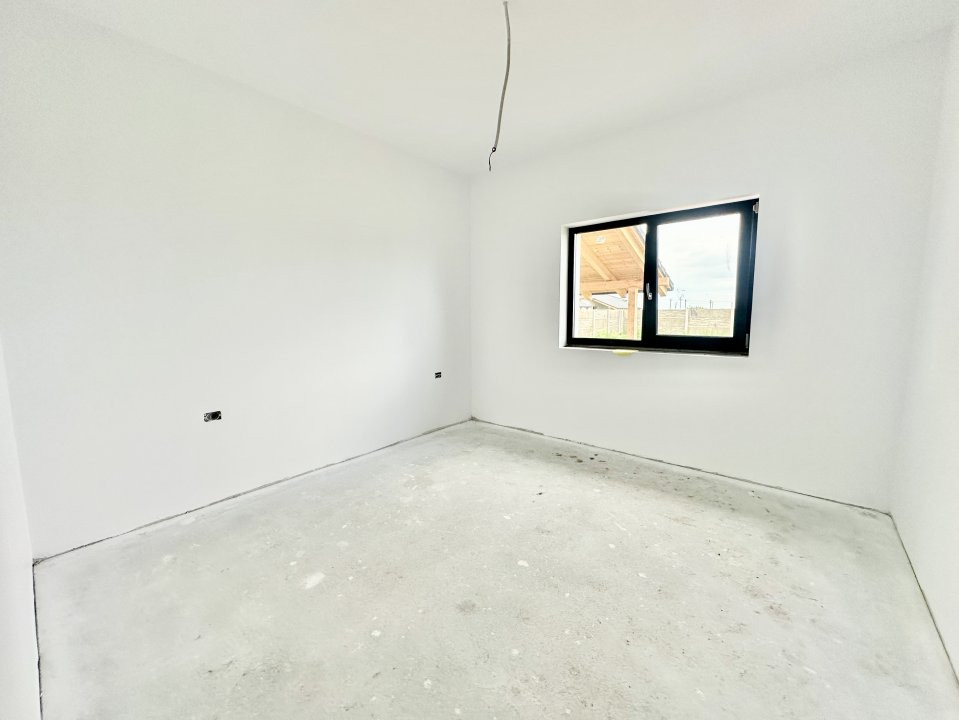 Casa individuala cu 4 camere - Toate utilitatile + Asfalt - Mosnita Noua 13, foxfort.ro