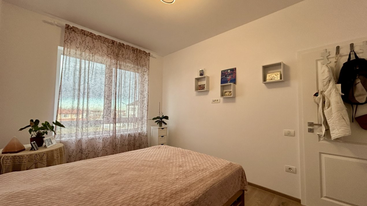 COMISION 0% Apartament 2 camere de vanzare si loc de parcare - Dumbravita 6, foxfort.ro