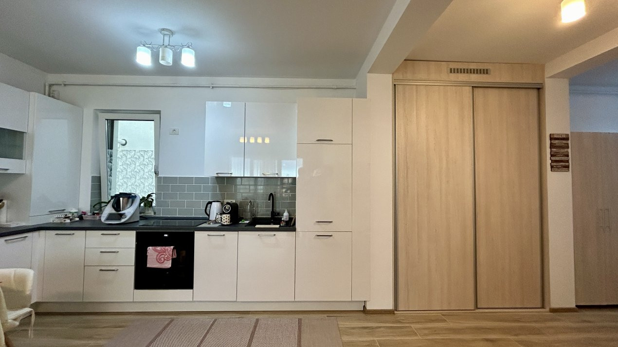 COMISION 0% Apartament 2 camere de vanzare si loc de parcare - Dumbravita 9, foxfort.ro