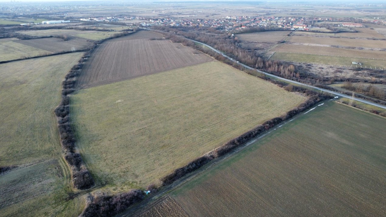 COMISION 0% Teren industrial 2000 mp, utilitati, acces TIR - Mosnita 5, foxfort.ro