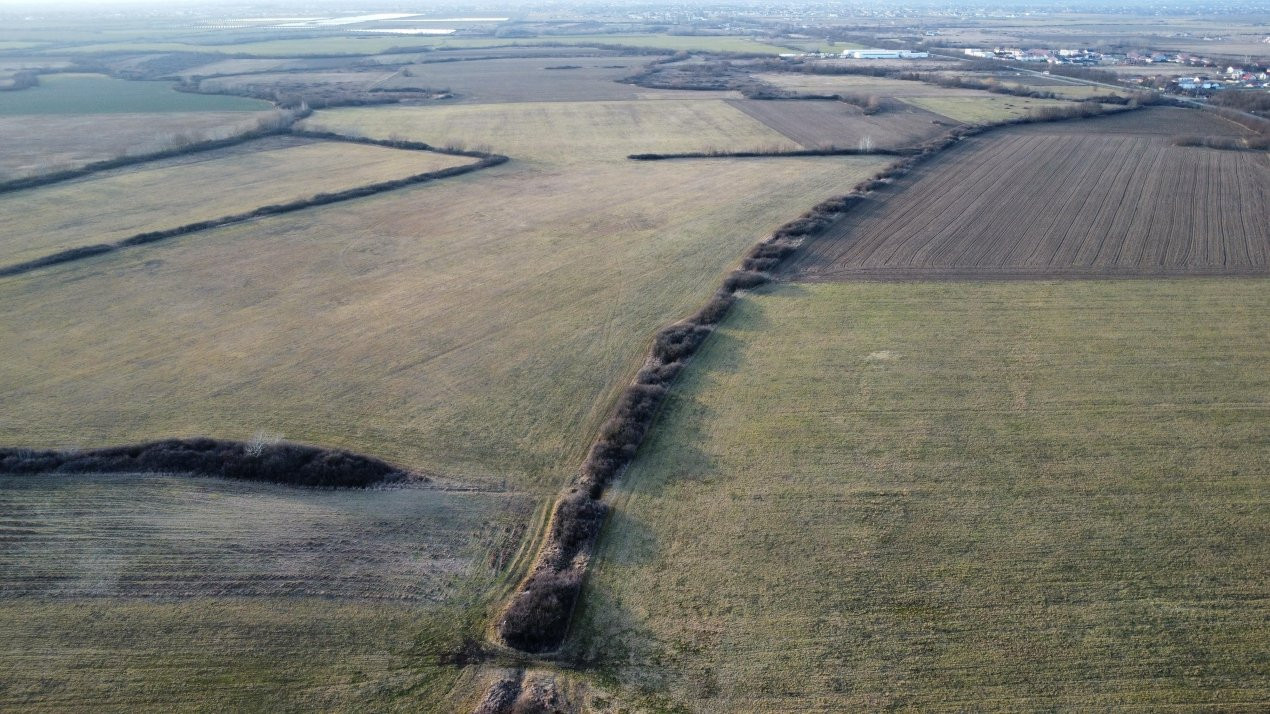 COMISION 0% Teren industrial 2000 mp, utilitati, acces TIR - Mosnita 7, foxfort.ro