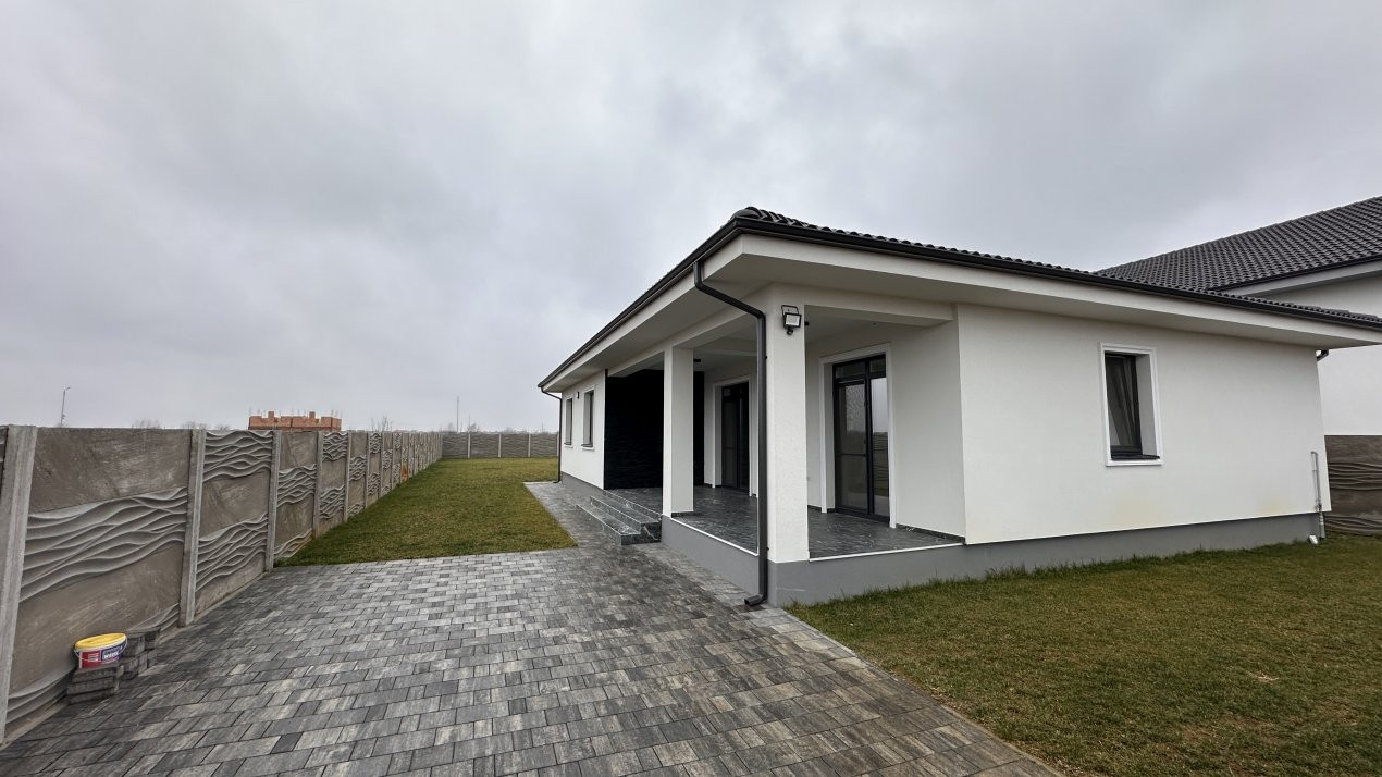 Casa individuala pe parter cu 4 camere, 103 mp, in Mosnita Veche 1, foxfort.ro