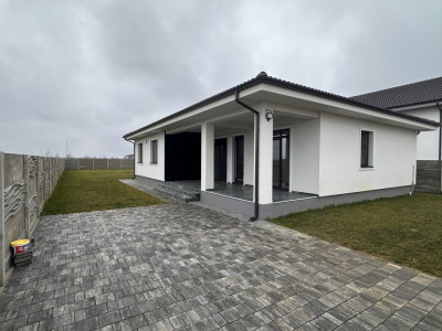 Casa individuala pe parter cu 4 camere, 103 mp, in Mosnita Veche imagine mica 10, foxfort.ro