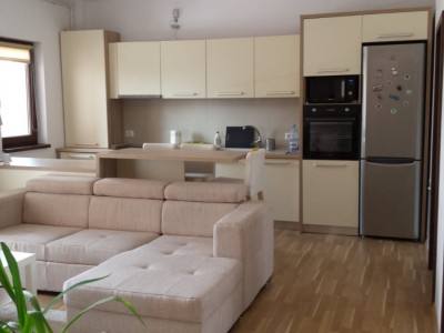 Apartament cu 3 camere la etajul 1, in Giroc, zona Eso