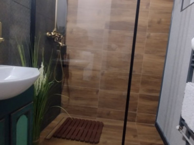 Apartament 2 camere, Zona Central - Renovat, mobilat si utilat imagine mica 5, foxfort.ro