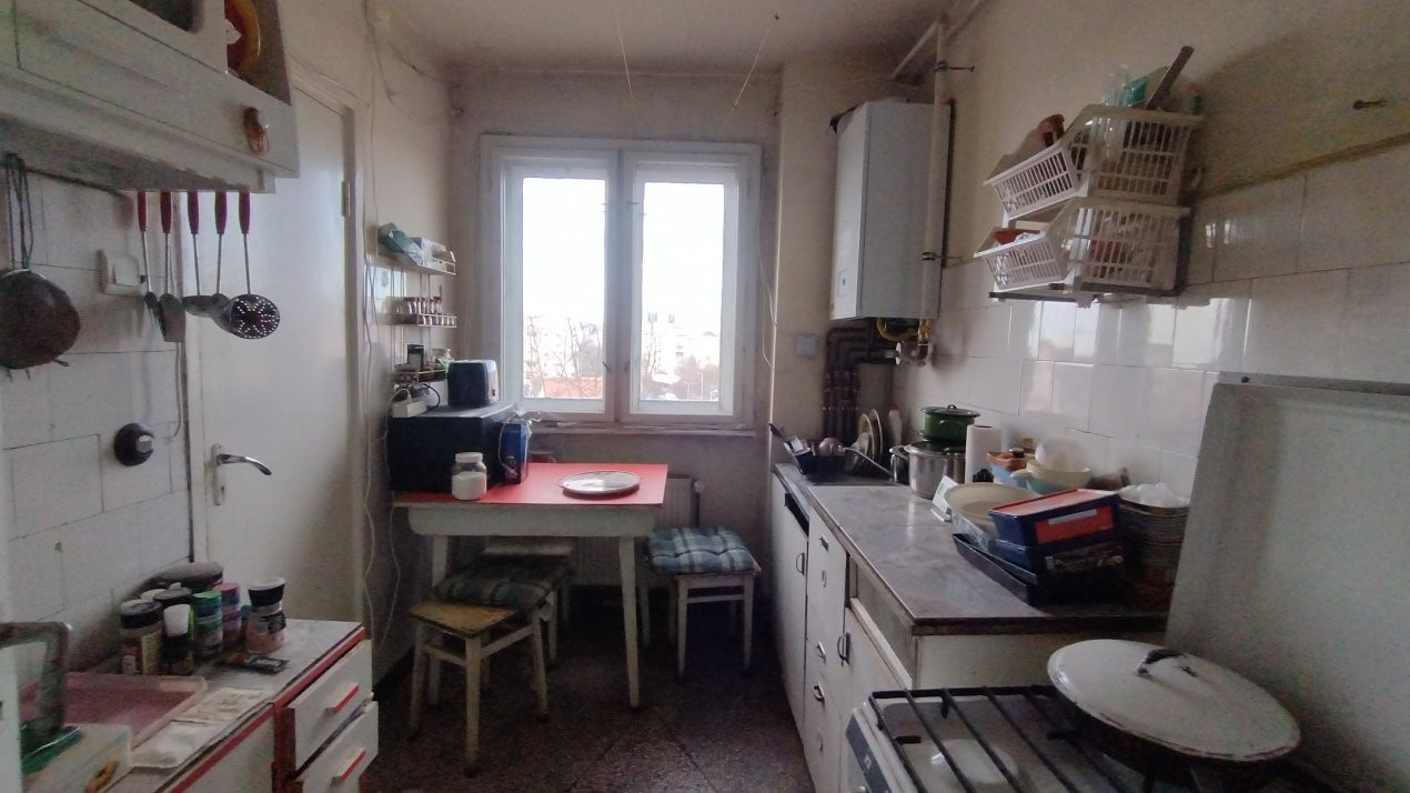 Apartament 4 camere, Zona Cetatii, bloc cu acoperis 2, foxfort.ro