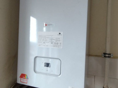 Apartament 4 camere, Zona Cetatii, bloc cu acoperis imagine mica 8, foxfort.ro