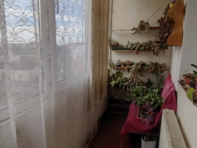 Apartament 4 camere, Zona Cetatii, bloc cu acoperis imagine mica 9, foxfort.ro