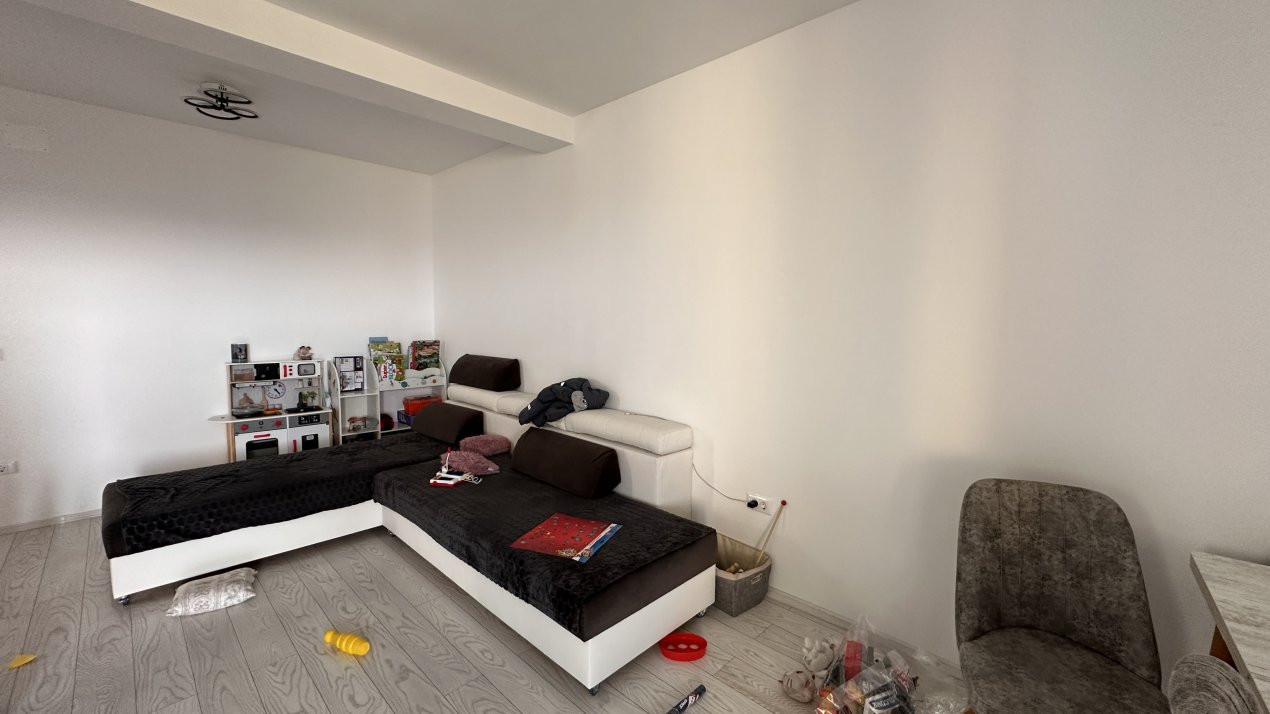 COMISION 0% Duplex pe parter 3 camere, 90 mp, in Mosnita Veche 12, foxfort.ro